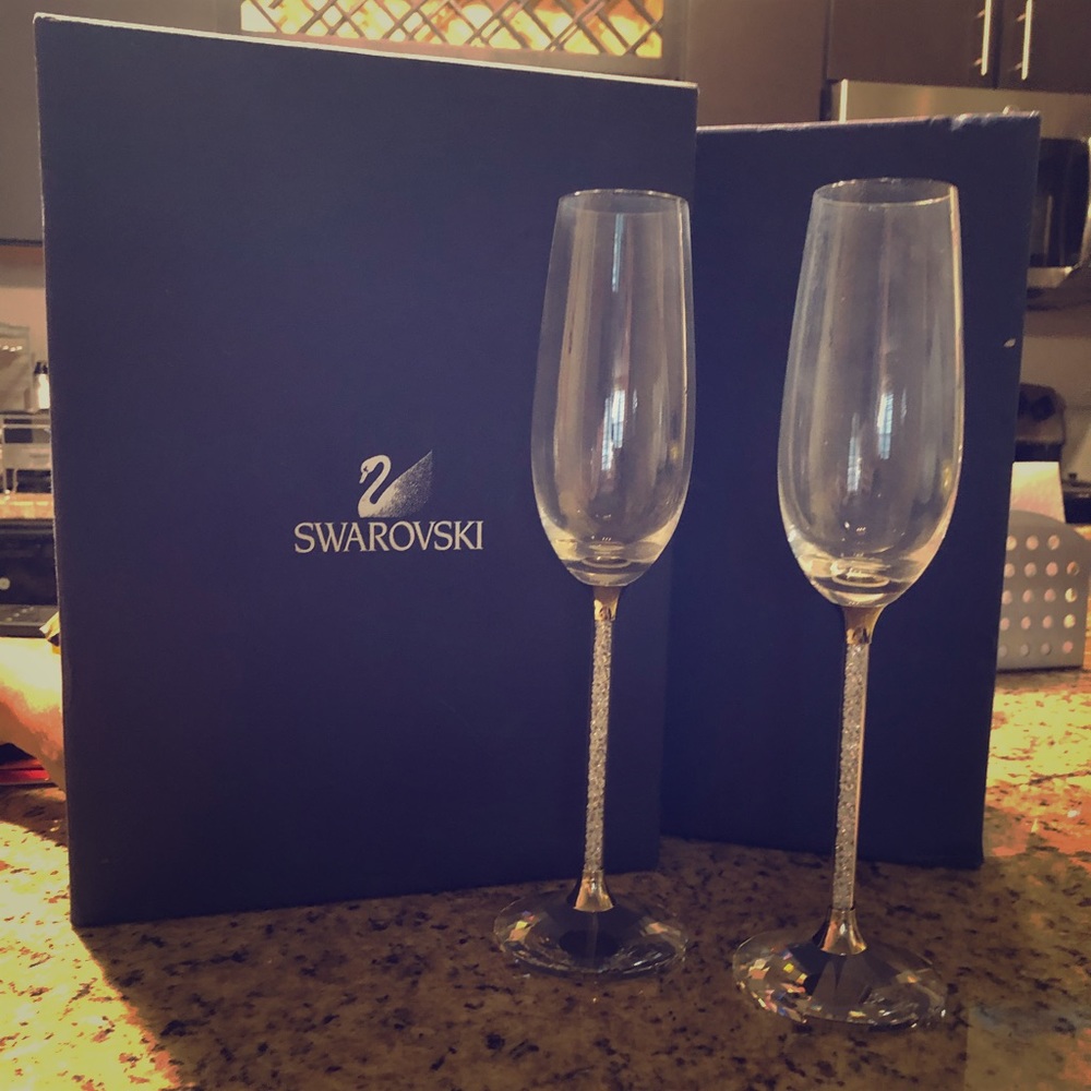 Swarovski crystalline toasting flutes